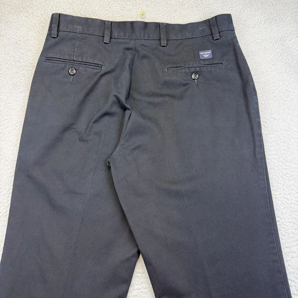 Dockers intact functional fly
